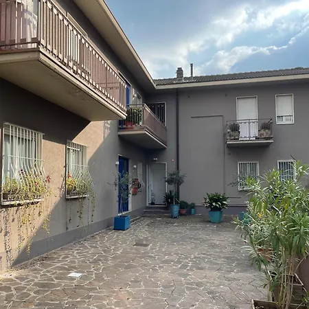 Giove - Nuova Apertura アパート